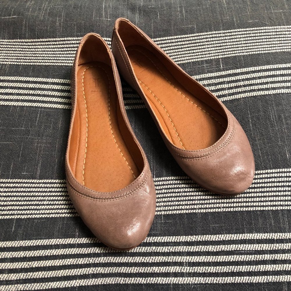 FRYE Carson Ballet Flats